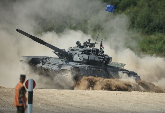 2016 Army Games. Tank Biathlon