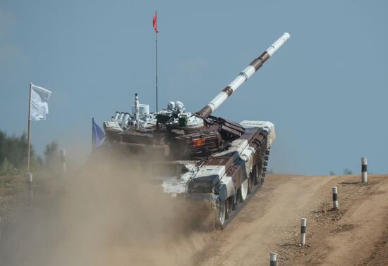 2016 Army Games. Tank Biathlon