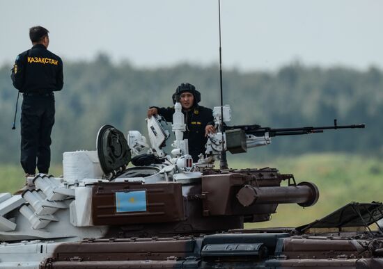 2016 Army Games. Tank Biathlon