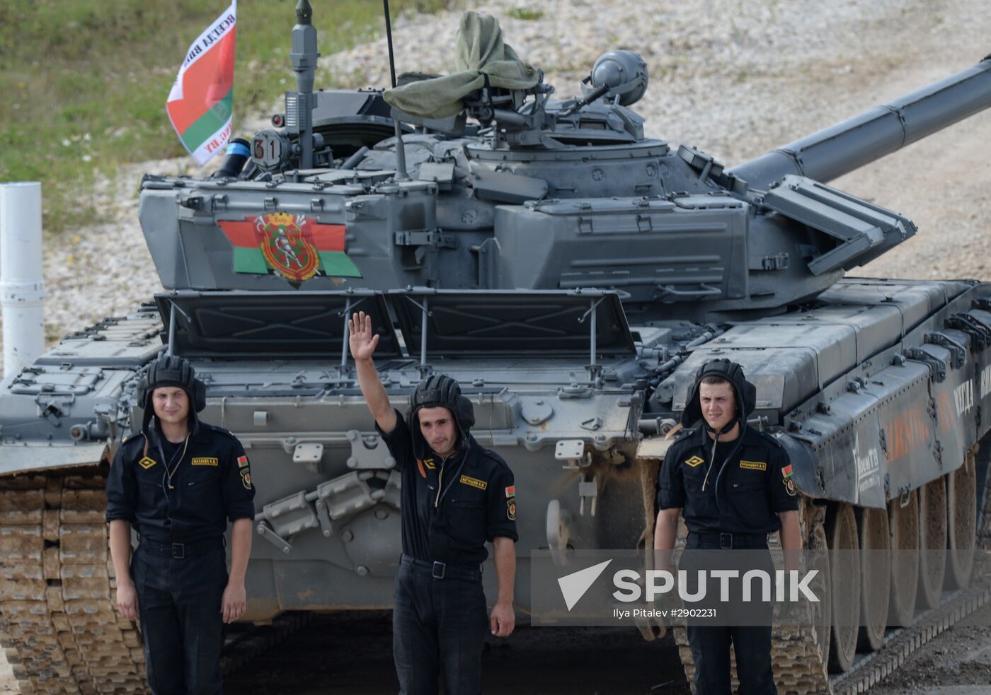 2016 Army Games. Tank Biathlon