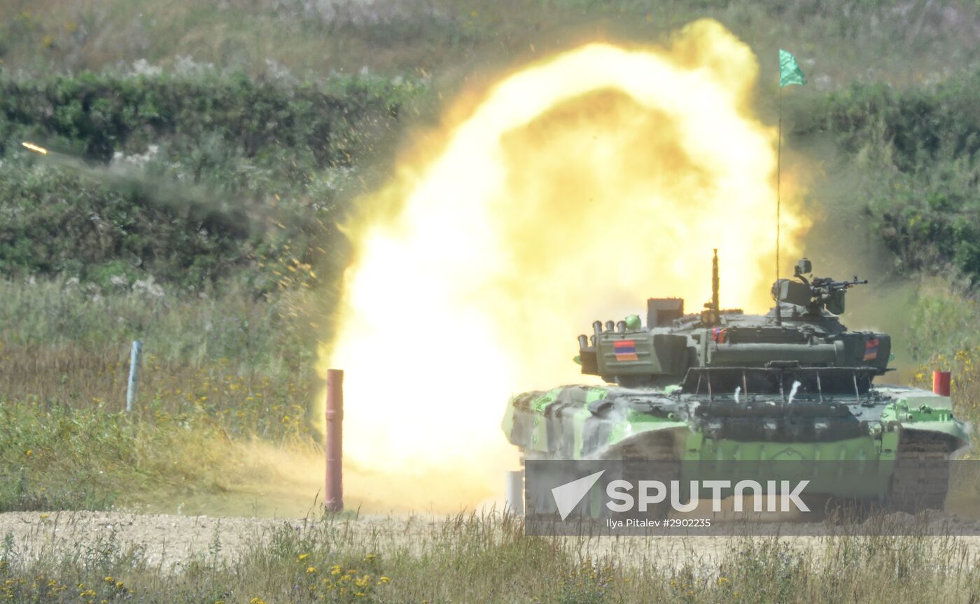 2016 Army Games. Tank Biathlon