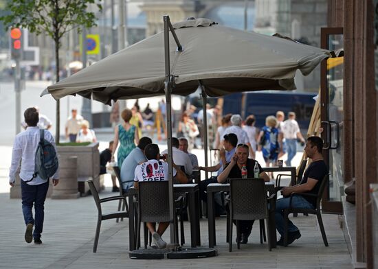 New summer patios opened on Tverskaya Street after renovation