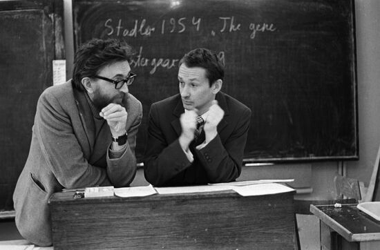 Geneticists S. Inge-Vechtomov and T. Soidla