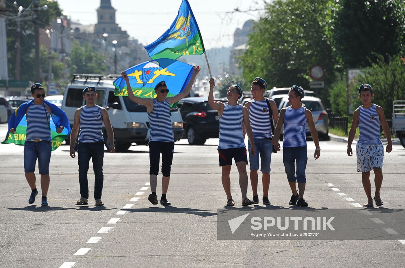 Celebrating Airborne Force Day in Russian cities