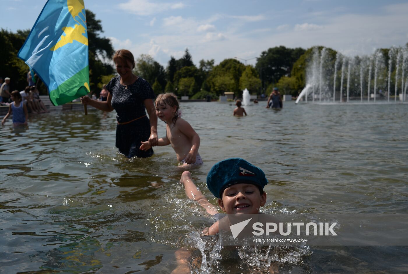 Celebrating Airborne Force Day in Moscow