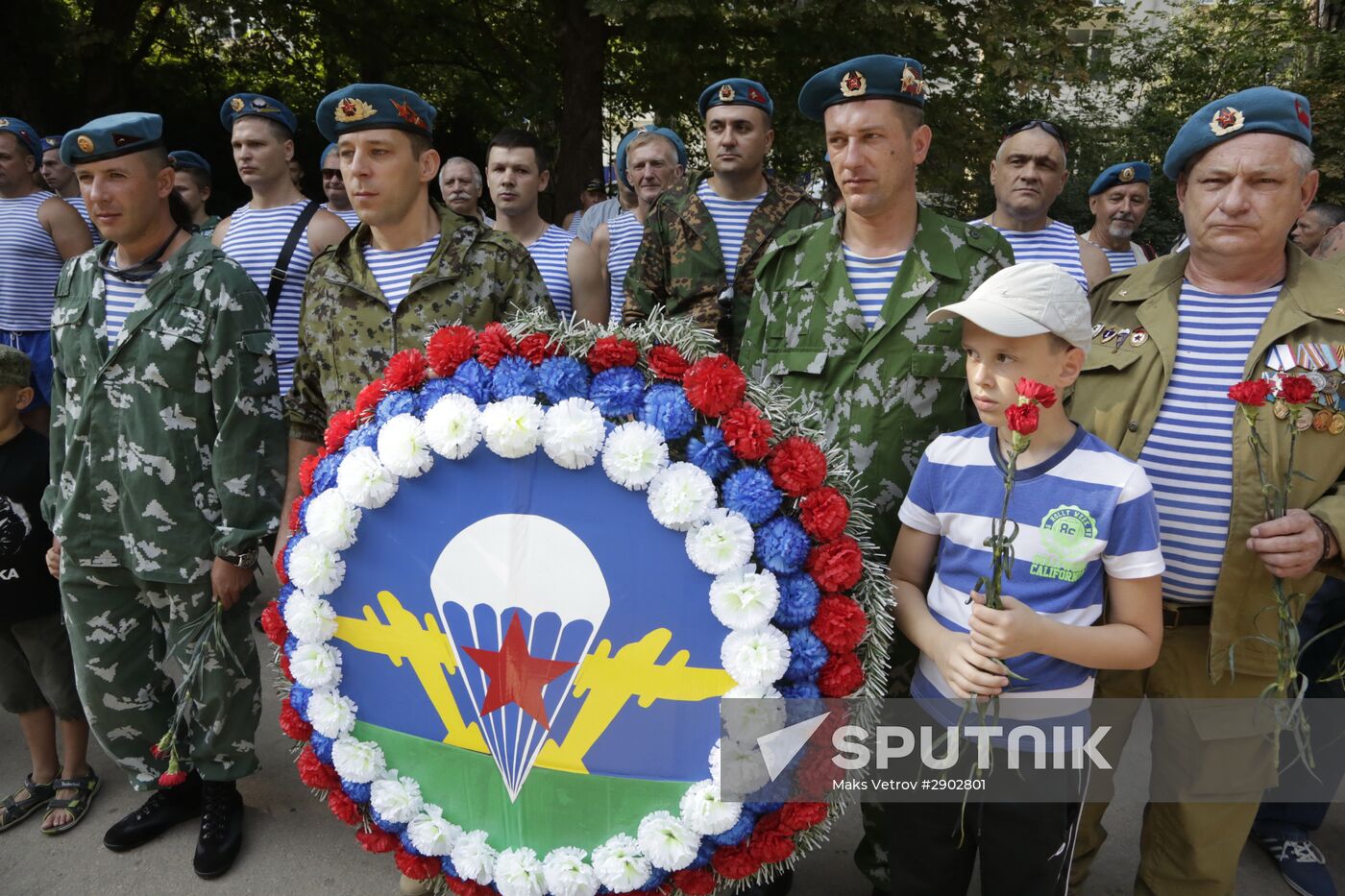 Celebrating Airborne Force Day in Russian cities