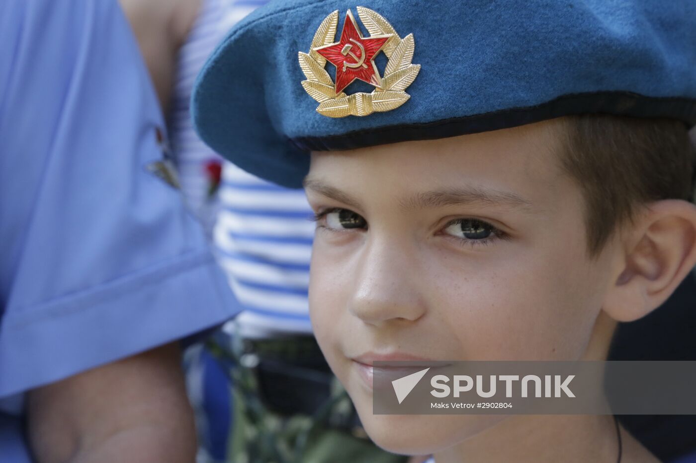 Celebrating Airborne Force Day in Russian cities