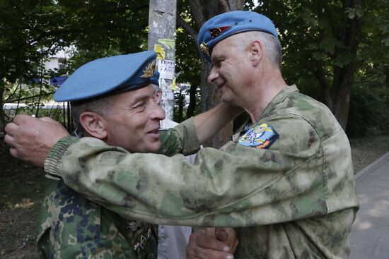 Celebrating Airborne Force Day in Russian cities