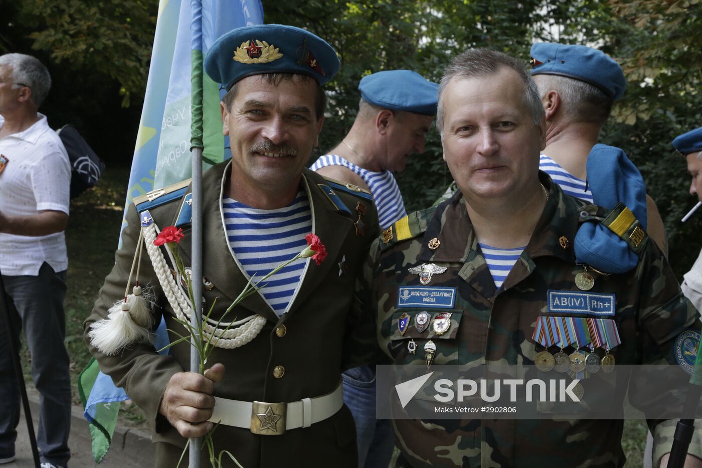 Celebrating Airborne Force Day in Russian cities