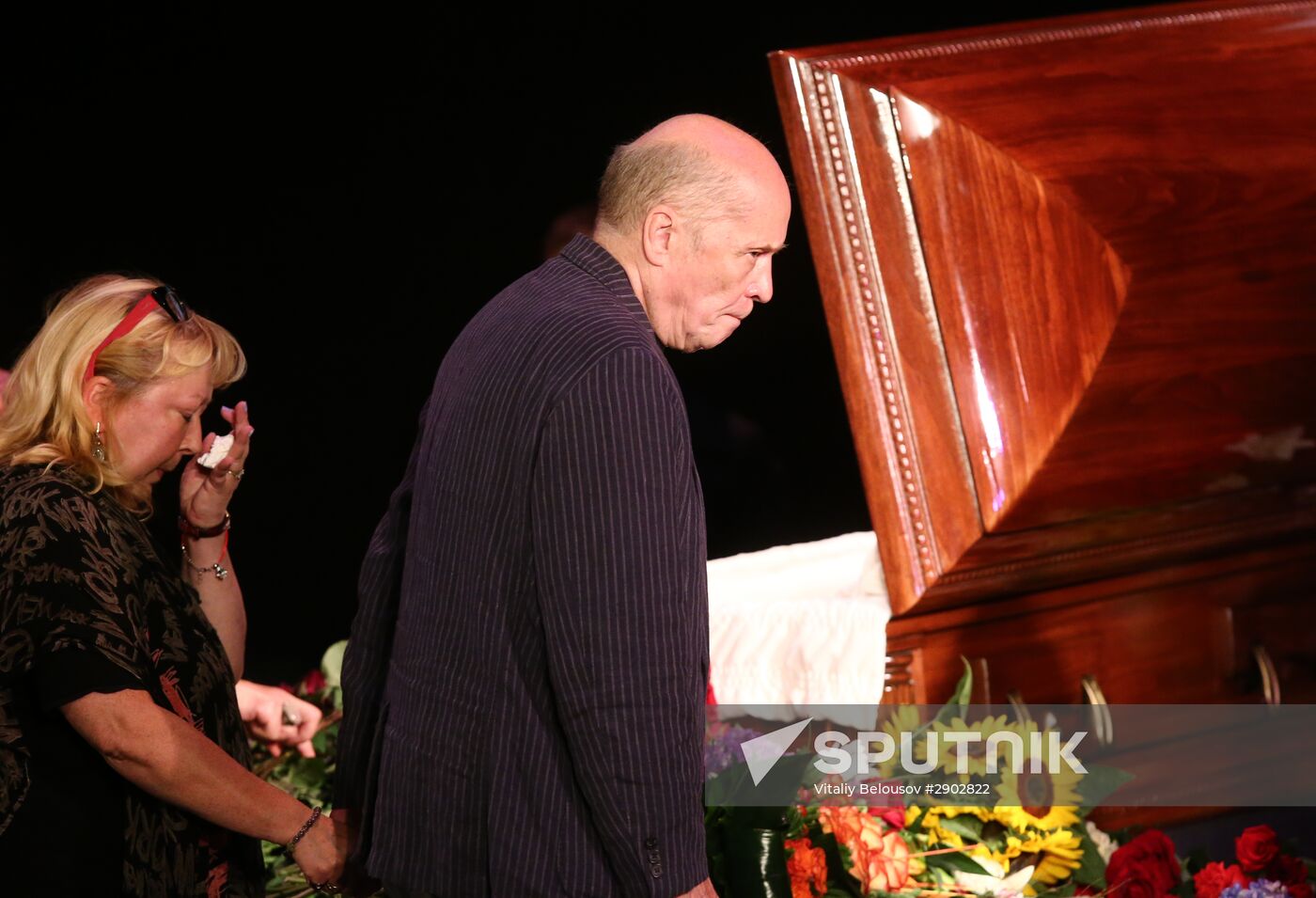 Paying last respects to Fazil Iskander