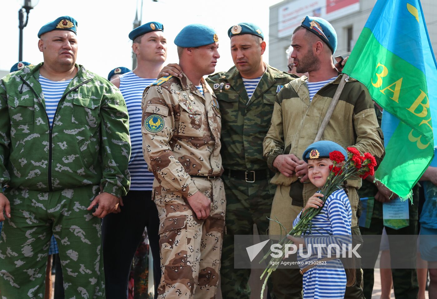 Celebrating Airborne Force Day in Russian cities