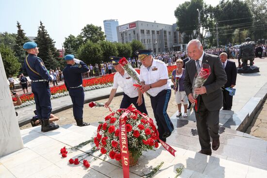 Celebrating Airborne Force Day in Russian cities