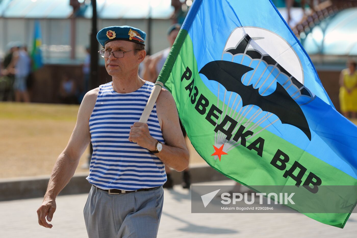 Celebrating Airborne Force Day in Russian cities