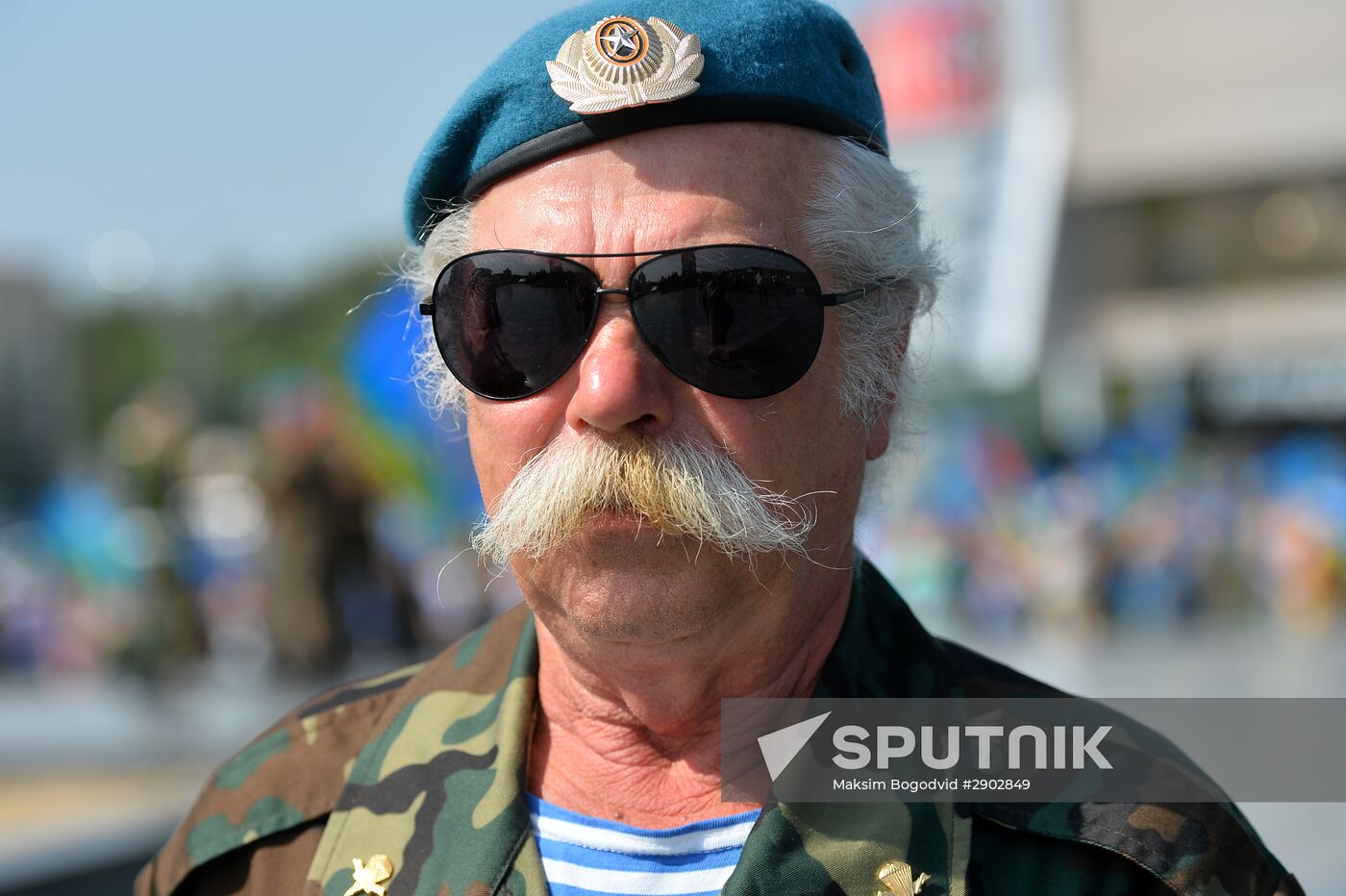 Celebrating Airborne Force Day in Russian cities