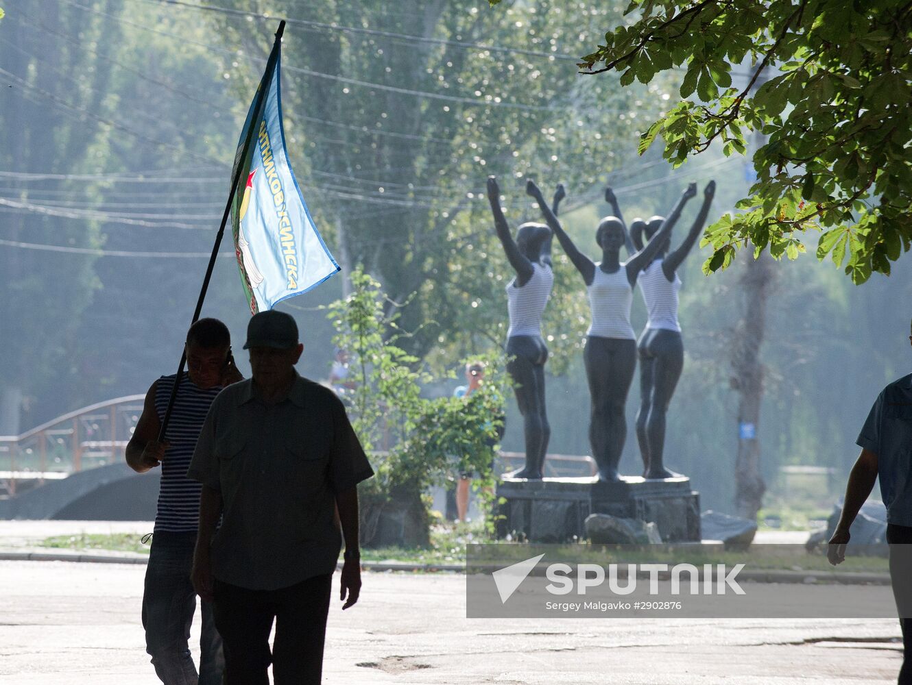 Celebrating Airborne Force Day in Russian cities