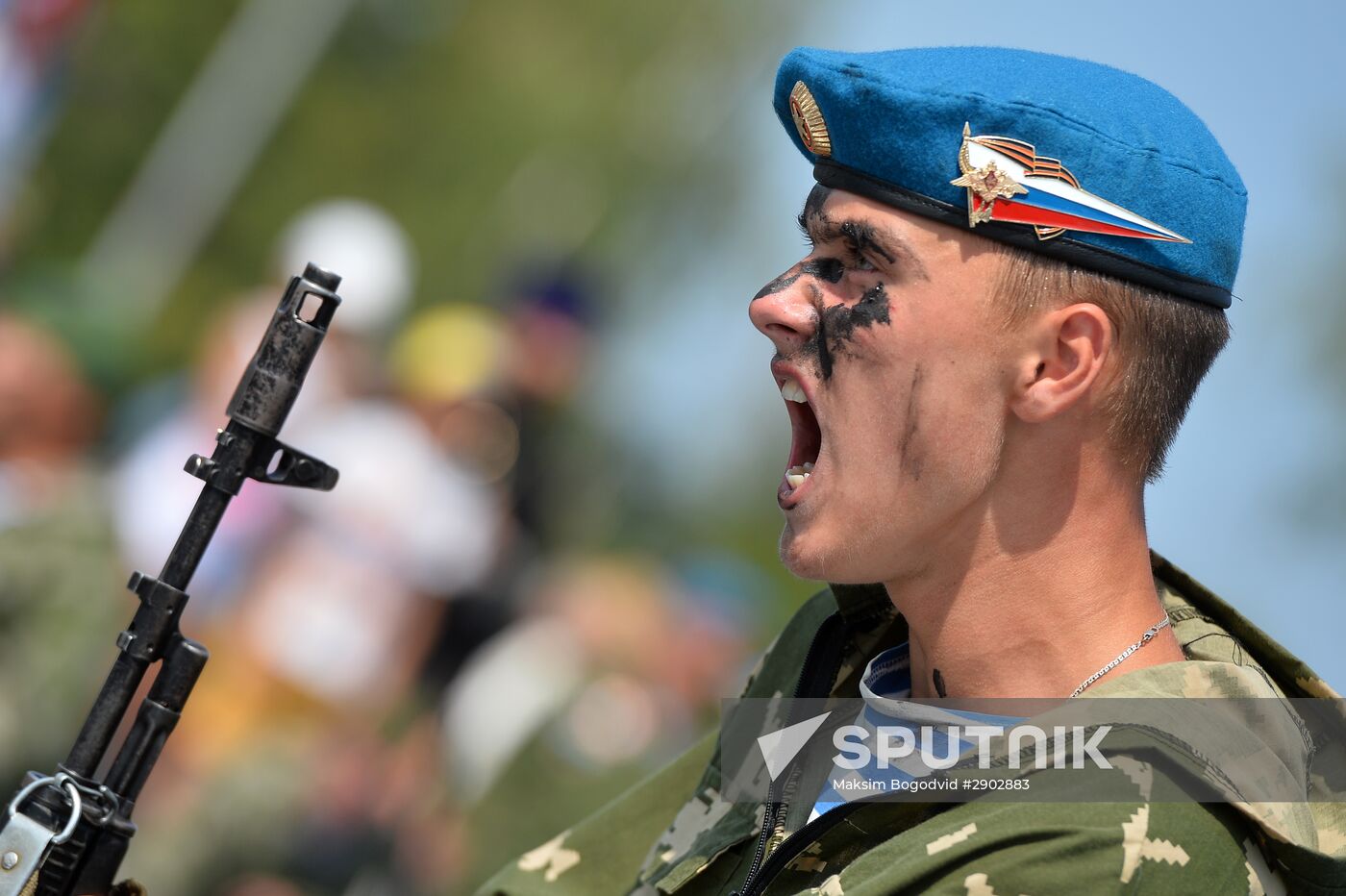 Celebrating Airborne Force Day in Russian cities