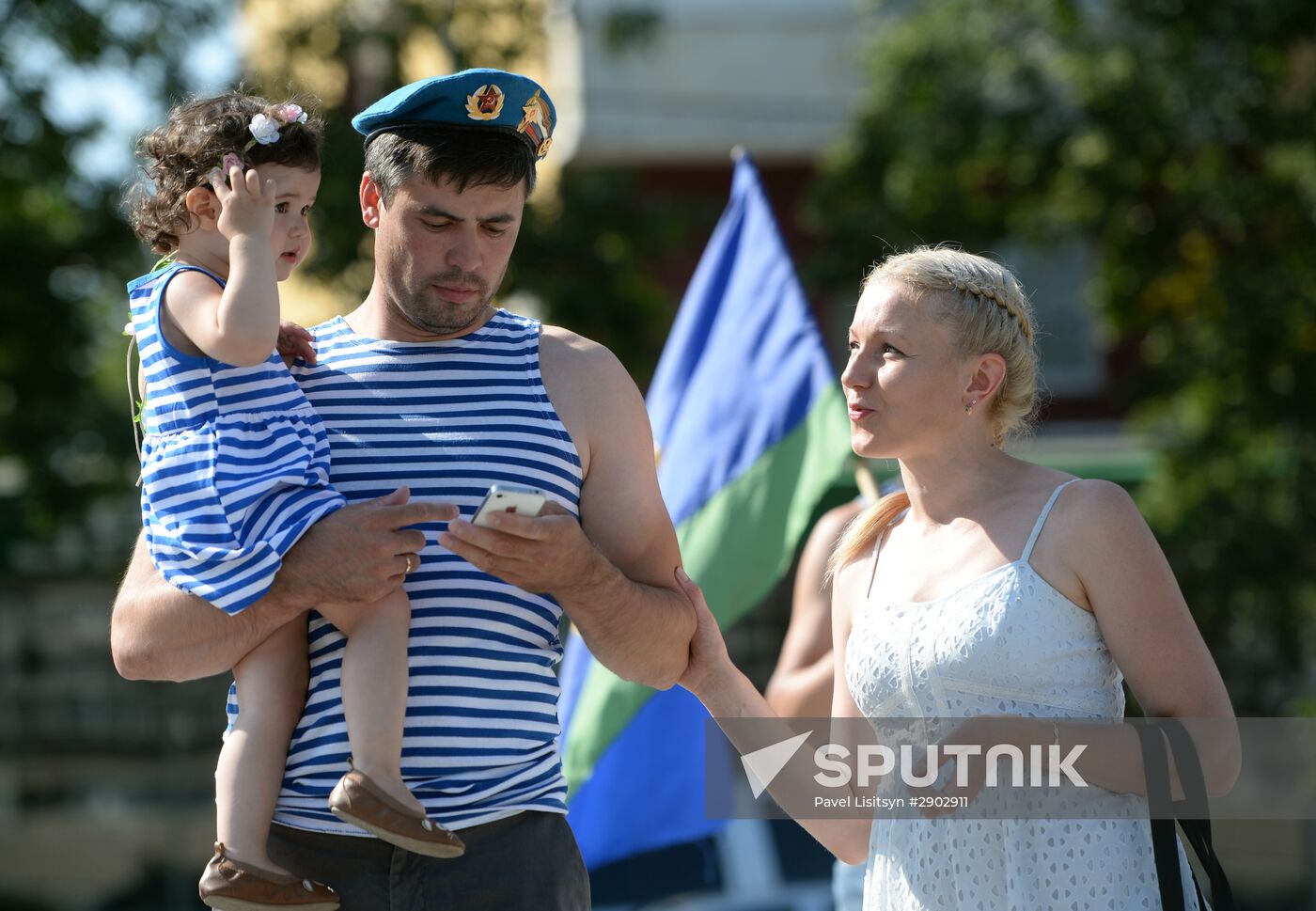 Celebrating Airborne Force Day in Russian cities