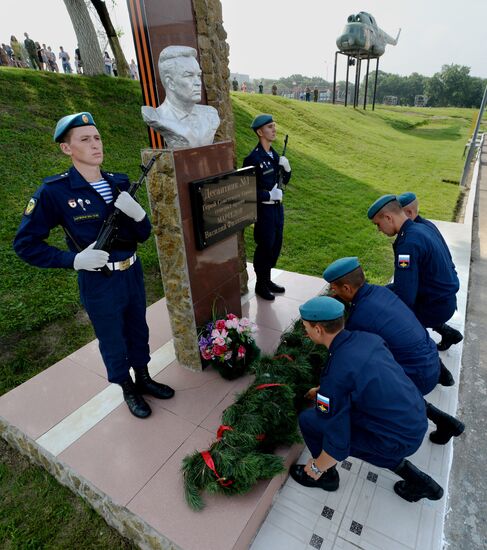 Celebrating Airborne Force Day in Russian cities