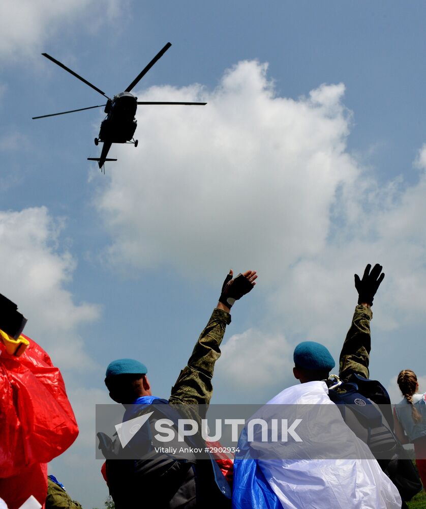 Celebrating Airborne Force Day in Russian cities