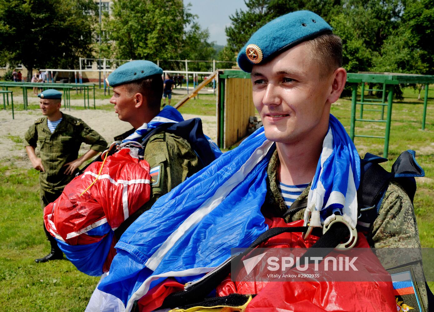 Celebrating Airborne Force Day in Russian cities