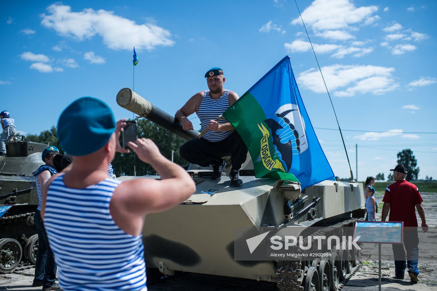 Celebrating Airborne Force Day in Russian cities