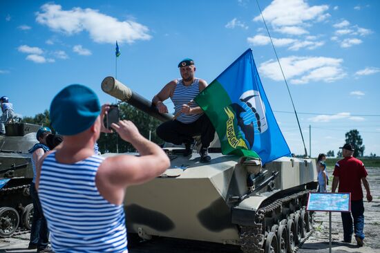 Celebrating Airborne Force Day in Russian cities