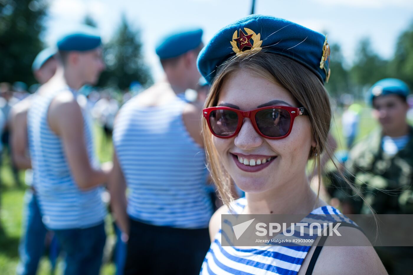 Celebrating Airborne Force Day in Russian cities