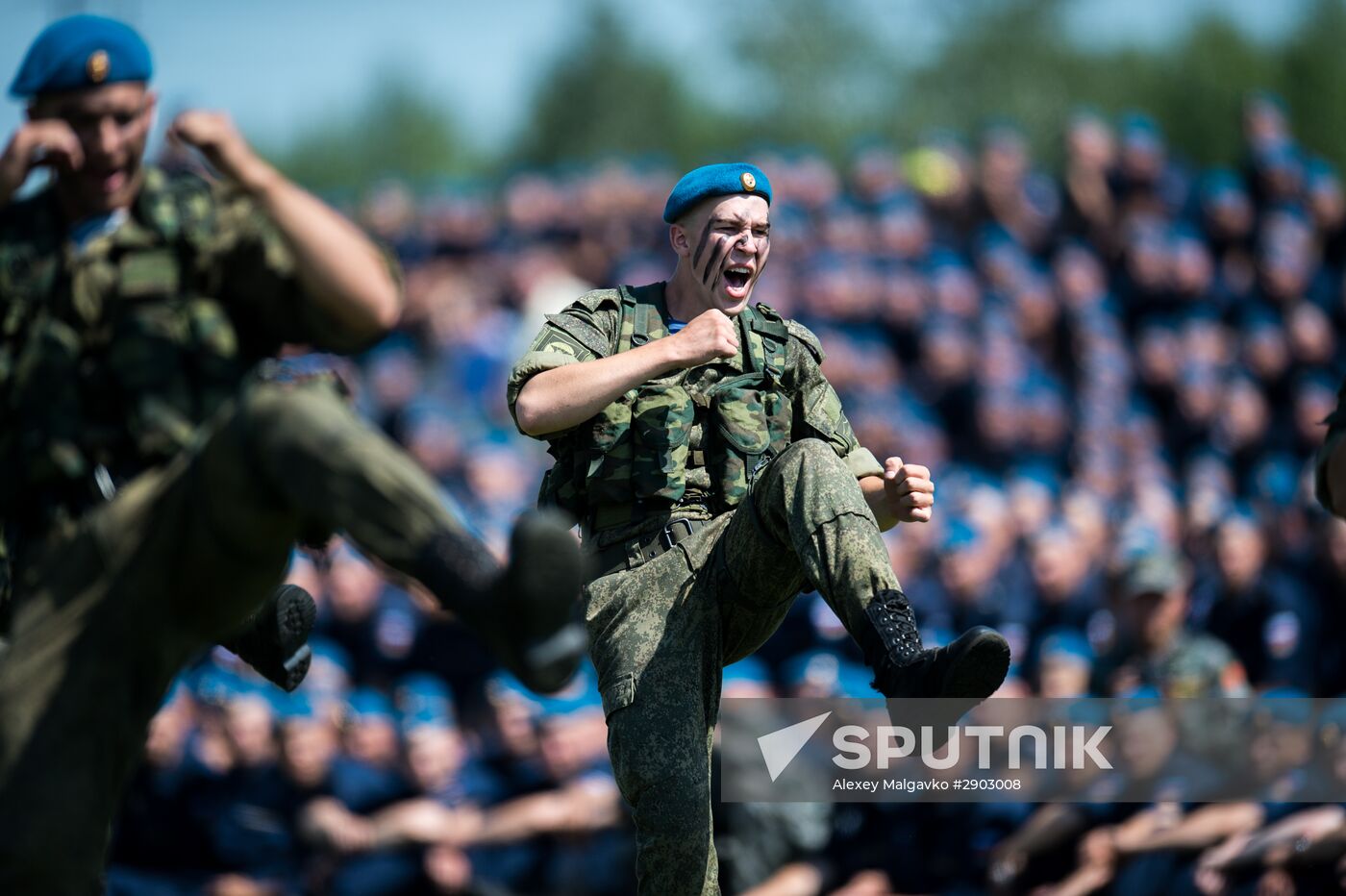 Celebrating Airborne Force Day in Russian cities