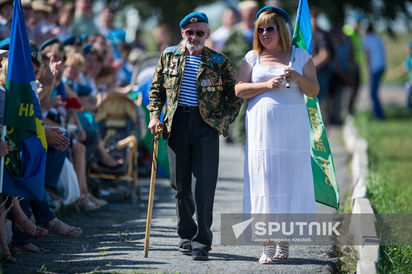 Celebrating Airborne Force Day in Russian cities