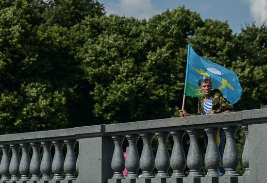 Celebrating Airborne Force Day in Moscow