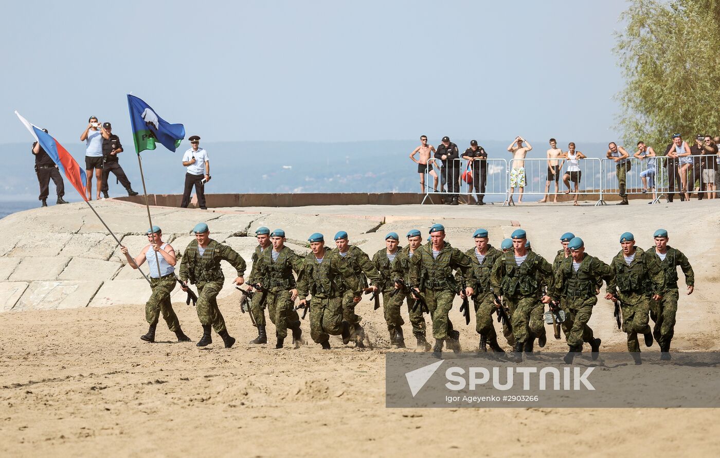 Celebrating Airborne Force Day in Russian cities