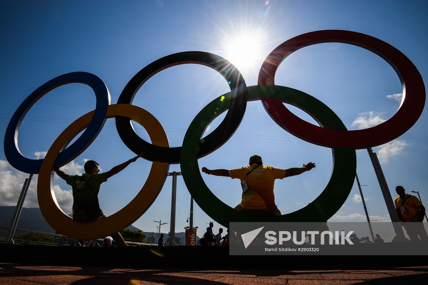 Rio de Janeiro prepares for the Olympic Games