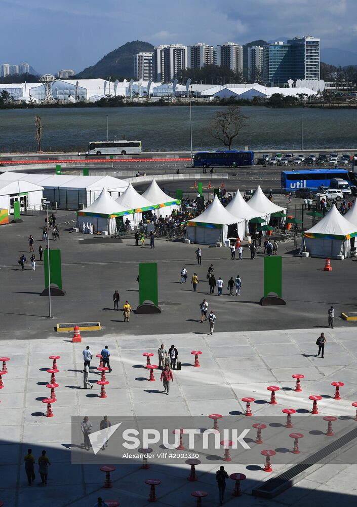 Rio de Janeiro prepares for the Olympic Games