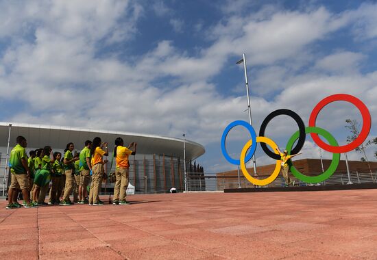 Rio de Janeiro prepares for the Olympic Games