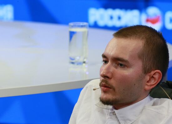 News conference by head transplantation candidate Valery Spiridonov