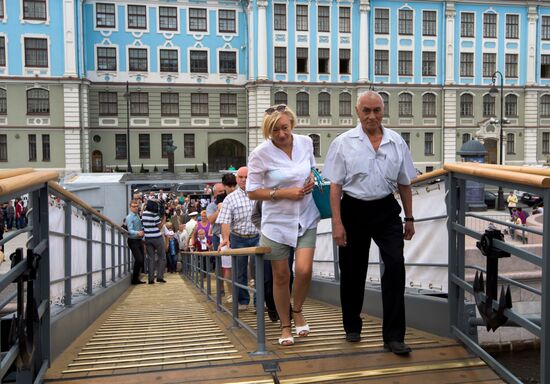 Cruiser Aurora Museum reopens for visitors in St. Petersburg