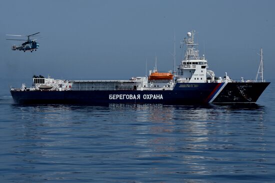 Coast guards hold Joint Strike international drill in Primorsky Territory