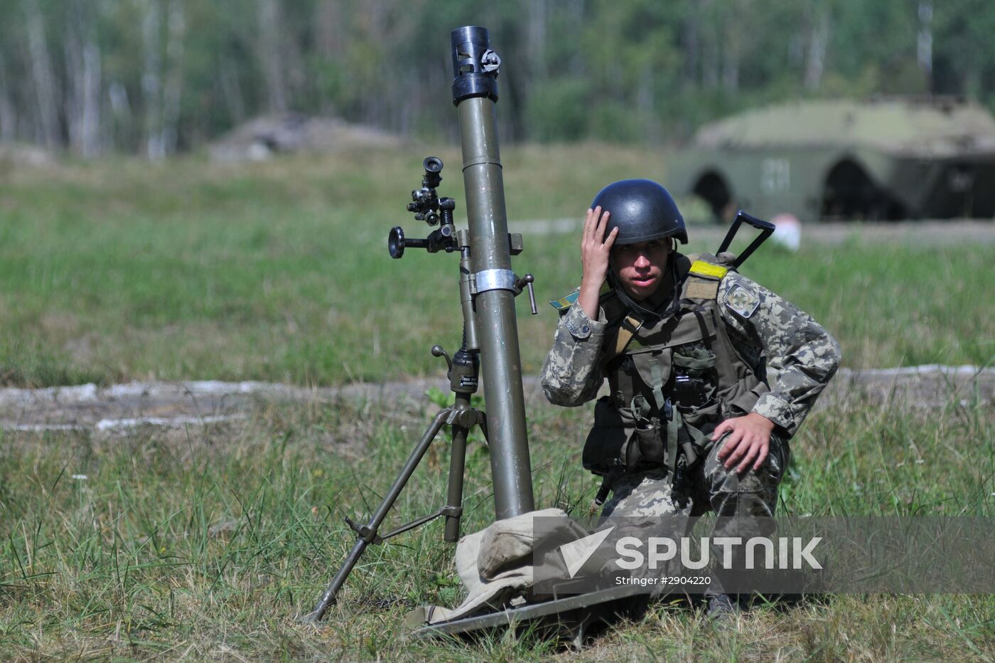 Ukrainian border troops hold exercise in Lviv Region