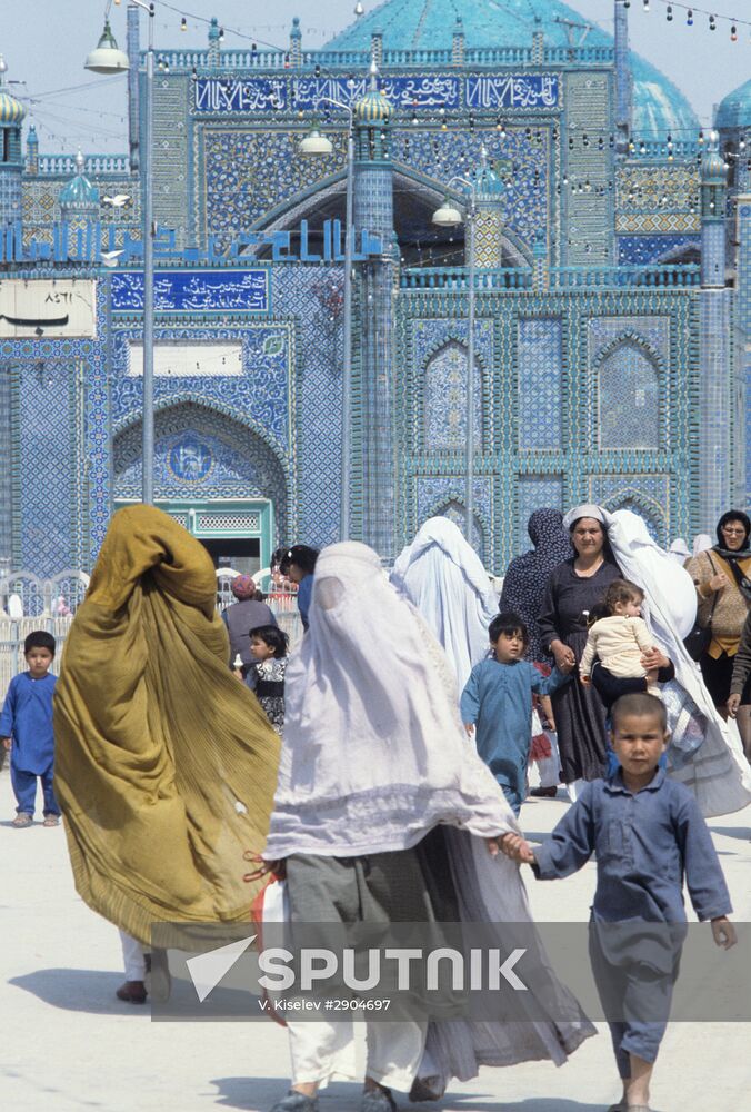 The Blue Mosque in the city of Mazar-i-Sharif (Afghanistan)