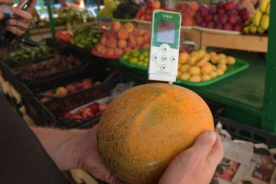 Market trade in Gagra