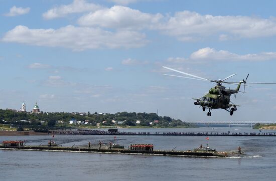 Open Water 2016 international contest among engineering forces