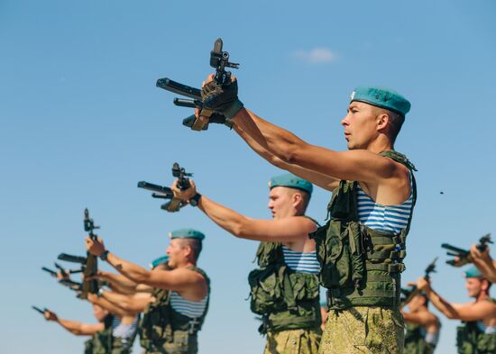 Open Sky military patriotic event in Ivanovo