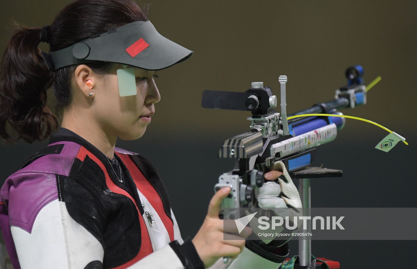 2016 Summer Olympics. Shooting. Women's 10m air rifle