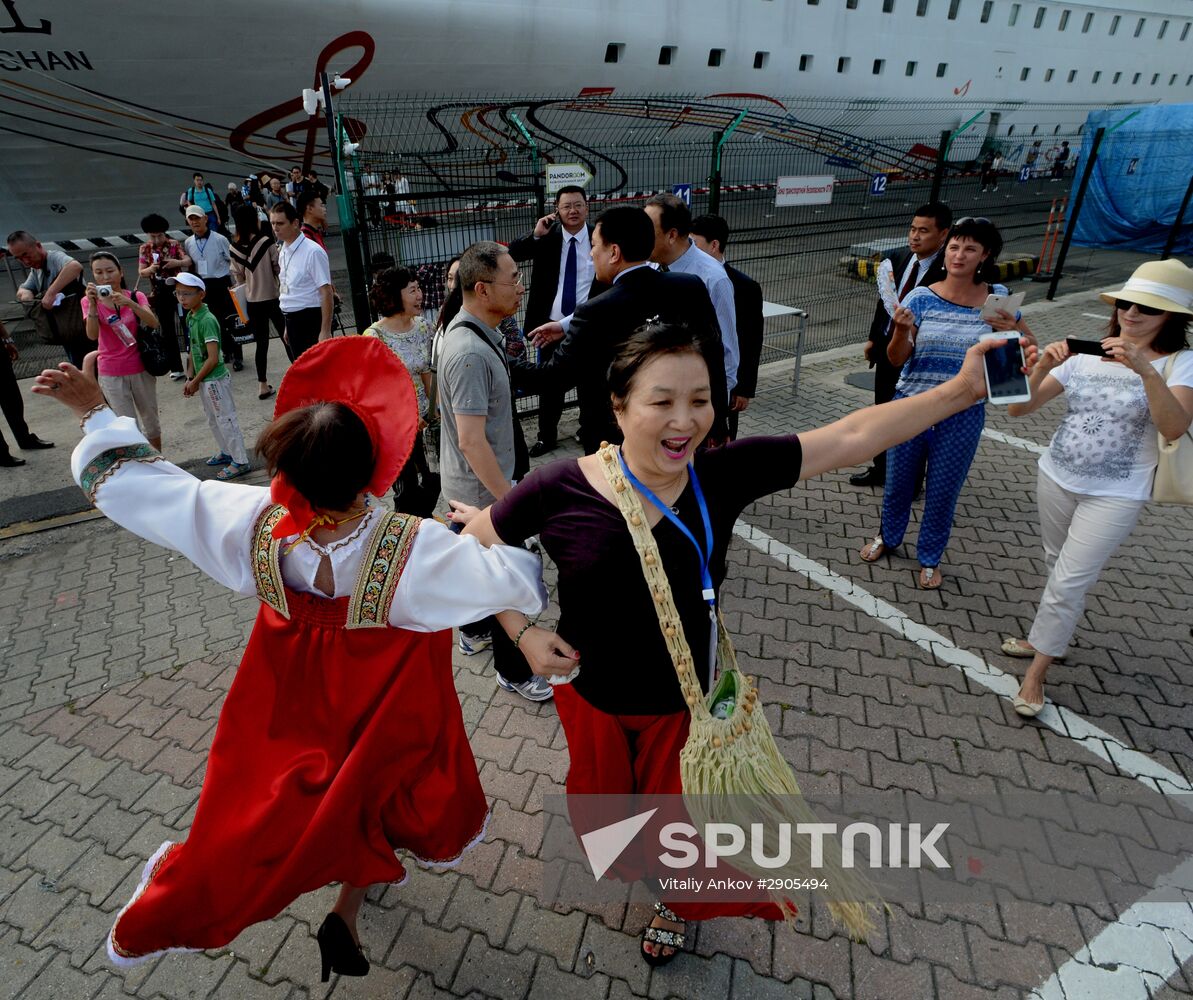 First cruise ship arrives in Vladivostok from China