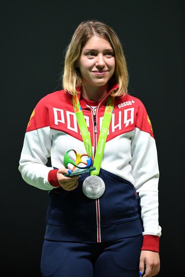 2016 Summer Olympics. Shooting sport. Women's trap and air pistol