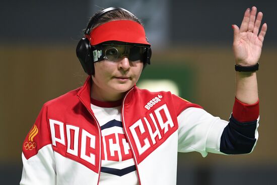 2016 Summer Olympics. Shooting sport. Women's trap and air pistol