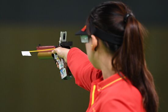 2016 Summer Olympics. Shooting sport. Women's trap and air pistol