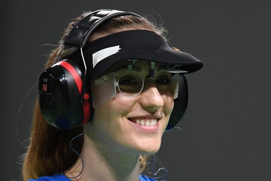 2016 Summer Olympics. Shooting sport. Women's trap and air pistol