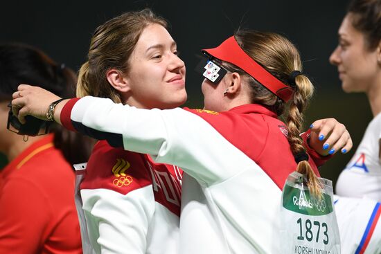 2016 Summer Olympics. Shooting sport. Women's trap and air pistol