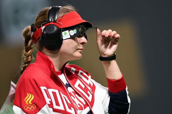 2016 Summer Olympics. Shooting sport. Women's trap and air pistol